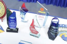 Cà phê phin giấy
